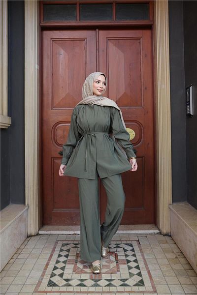 Bwest Waist Laced Drawstring Short Tunic Double Hijab Tracksuit Set - (38-46) - 71298 - Khaki