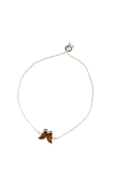OEN Bratara din argint cu chihlimbar de culoare maro cognac, model fluture, lungime 21 cm, 3.5 g