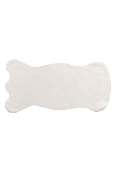 TOPI TOY Beige rabbit fur imitation rug, animal shape, 80 x 150 cm