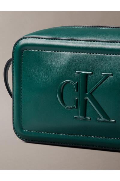 Calvin Klein Női Crossbody táska LV04F3220GL8H