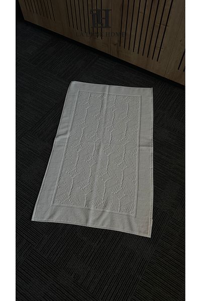 la lune home Leaf Patterned Cotton Bath Mat
