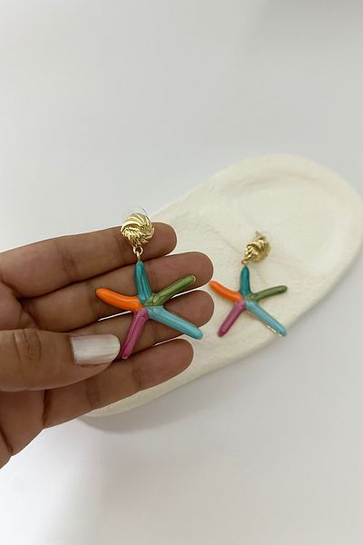 DELEIZA ACCESSORY Colorful Starfish Form Gold Bujiteri Earrings