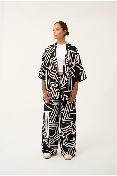 ClubSpaceAstro Viscose Kimono Set – Trousers and Long Kimono – Stylish and Comfortable Combination