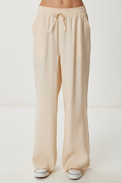 Lovelyİstanbul Modal blúz és nadrág szett pántokkal LRV0108 KRÉM