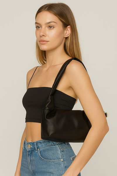 Silblack Women's Chain Strap Magnetic Shoulder Bag – Stylish & Modern