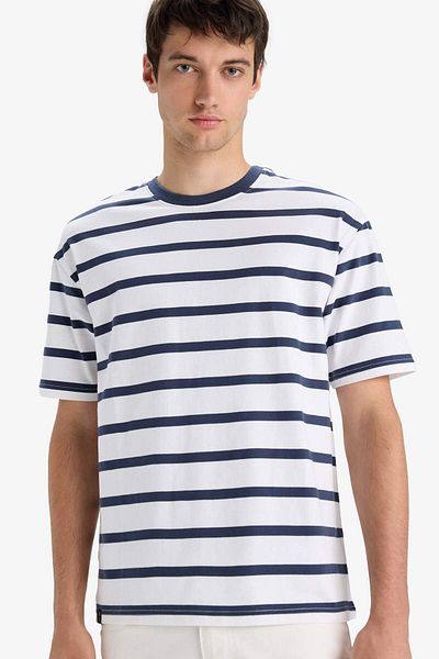DeFacto Boxy Fit Crew Neck Striped Short Sleeve T-Shirt E1160Ax25Au