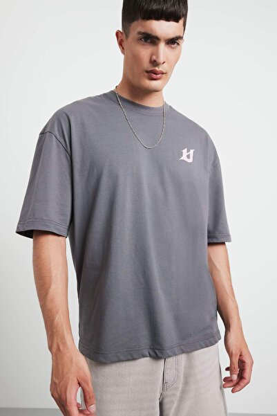 DeFacto Loose Fit Crew Neck Back Printed Short Sleeve T-Shirt F5733Ax25Au