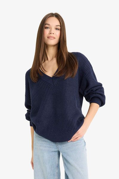 DeFacto Oversize Wide Fit V-Neck Knitwear Sweater Z7135Az25Wn