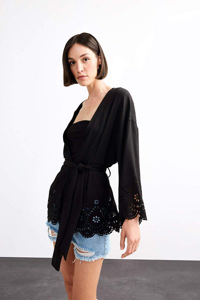 DeFacto Fitted Wrinkle Brode Tie-Up Long Sleeve Blouse G0283Ax25Sm