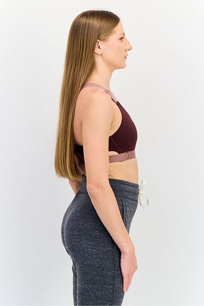 Nike Women Dri-Fit Padded Non-Wired Training Sport Bar, Maroon