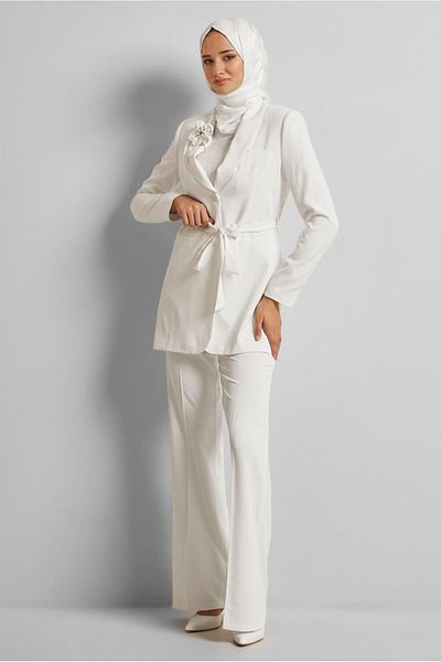 Alvina Belt Brooch and Pants Suit 30533