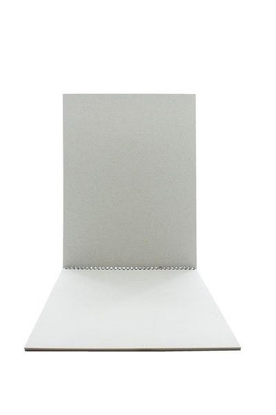 Strathmore Toned Gray Perforated Sketch Pad – 11×14″, 118 gsm (50 Sheets)