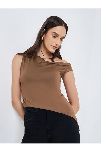 Styli One Shoulder Asymmetric Hem Knit Top
