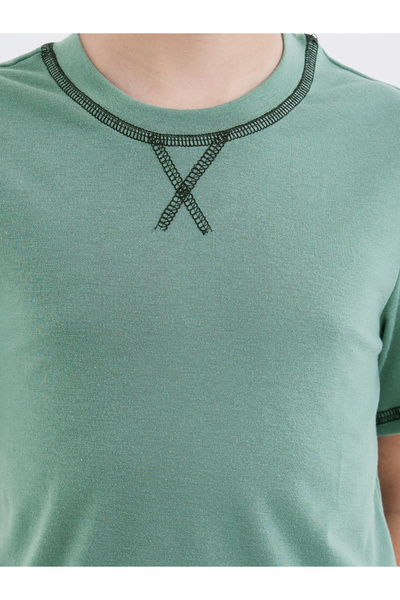 Styli Boys Green Overlock Seam T-Shirt and Pyjama Set