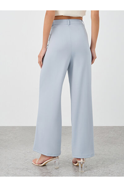 Styli Women Grey Stretch Wide Leg Pants with Side Pockets