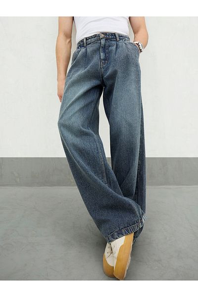 Mascln Sassafras By Styli Men Blue Mid Rise Washed Front Dart Wide Leg Jeans