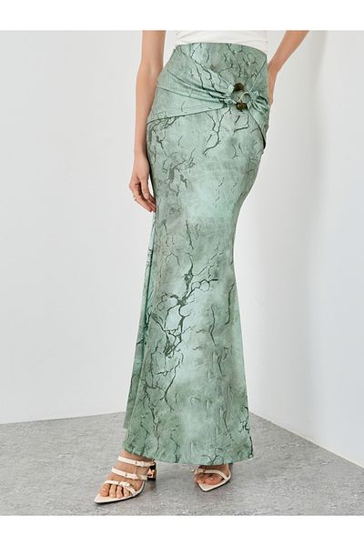 Styli All-Over Print Buckle Detail Bodycon Maxi Skirt