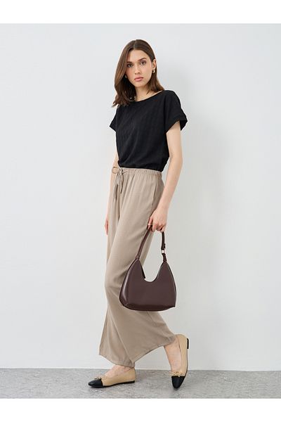 Styli Beige Solid Drawstring Waist Pocket Detail Pants