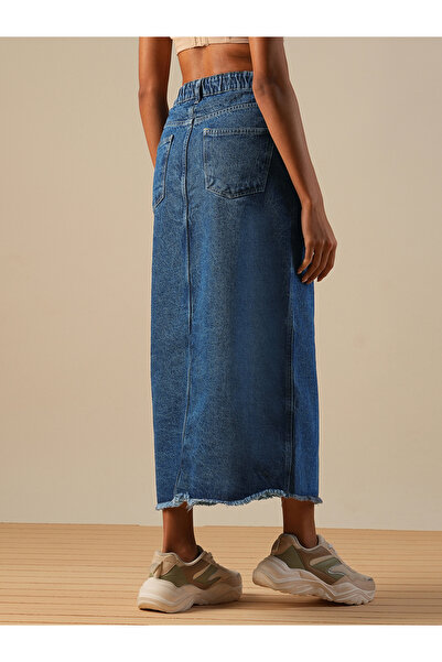 Globus By Styli Mid-Rise Front Slit Fringed Hem Midi Denim Skirt