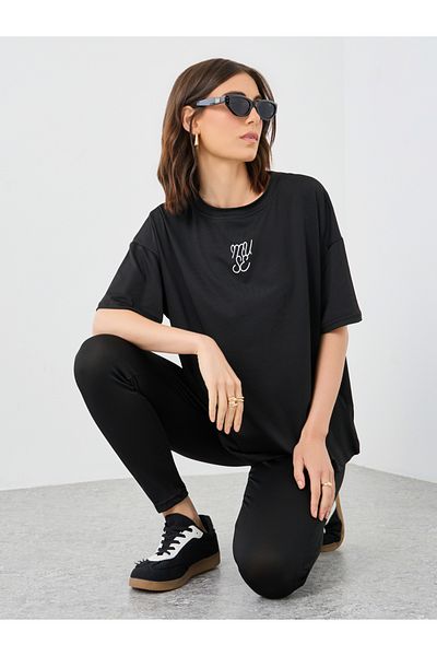 Styli Minimal Print Relaxed Fit T-Shirt and Leggings Co-Ords
