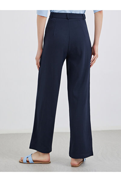 Styli Solid Flat Front Wide Leg Pants