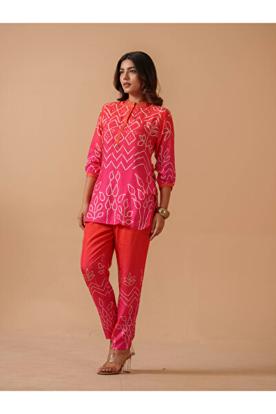 DW By Styli Embroidered Mandarin Collar Tunic and Trouser Co-Ords