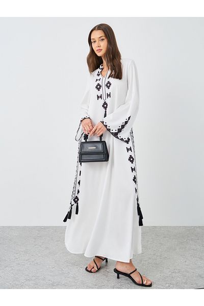 Styli Tassel Trim Printed Jalabiya