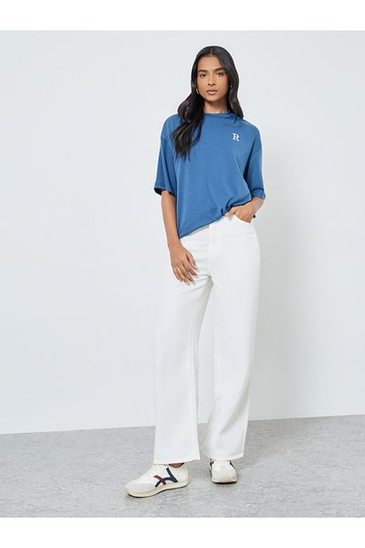 Styli Embroidered Detail Relaxed Fit T-Shirt