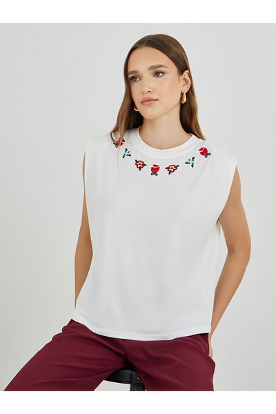 Styli Embroidered Round Neck T-Shirt