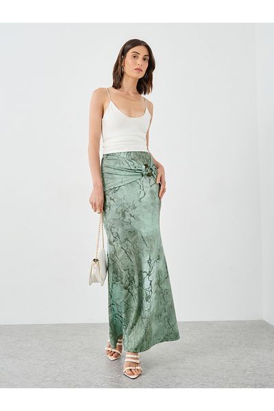 Styli All-Over Print Buckle Detail Bodycon Maxi Skirt
