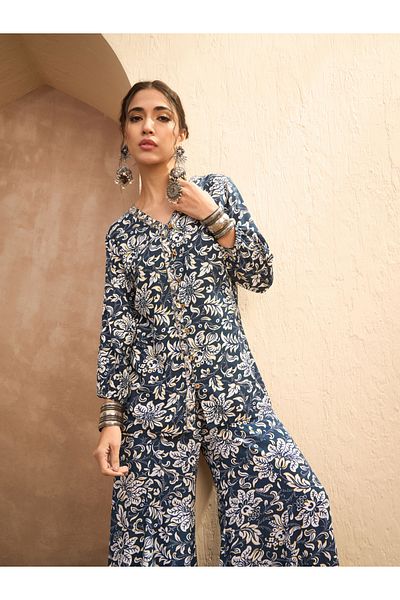 Sassafras By Styli All Over Print Shirt and Palazzos Co-Ords