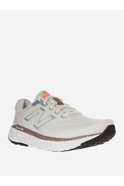 New Balance Evoz Sports Shoes