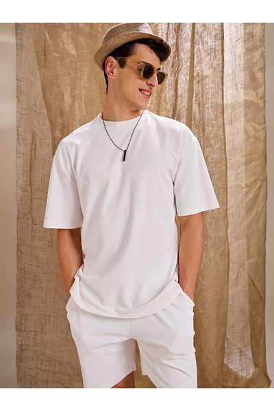 Mascln Sassafras By Styli Men White Waffle Textured Oversized T-Shirt and Shorts Co-Ords