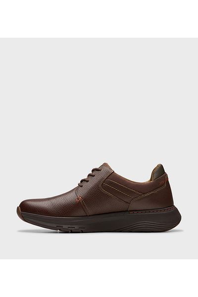 CLARKS حذاء موشن تريك PT للرجال من براون