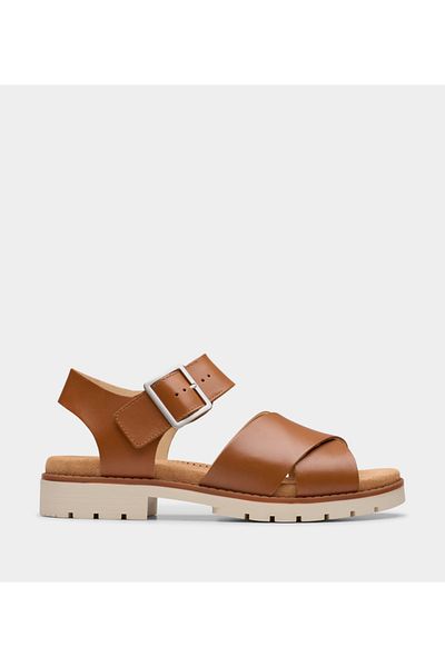 CLARKS صندل أورينوكو كروس بني للنساء