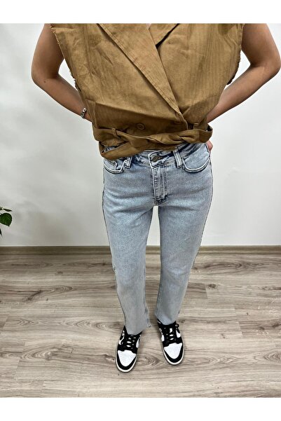 VAZIRADK بنطلون جينز موم فيت من ستون سترينج