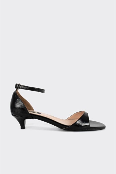 derinet Kısa Topuklu Kadın Abiye Ayakkabı