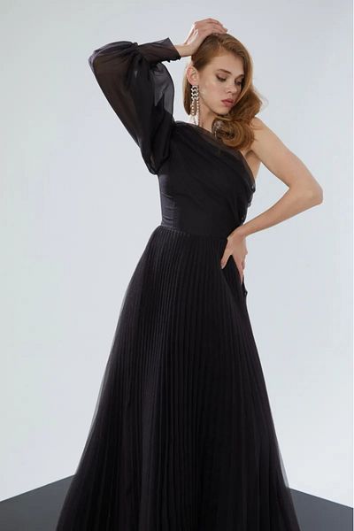 Fervente Women's long dress with one sleeve in black pleated tulle Ofelia - M(38)