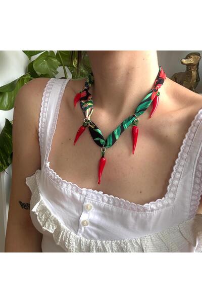 Alice İsstanbul Fular Biber Charm Kolye