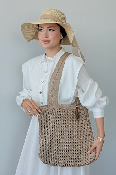 Şulemoda Giyim Τσάντα από ψάθινο υλικό με χάντρες βιζόν
