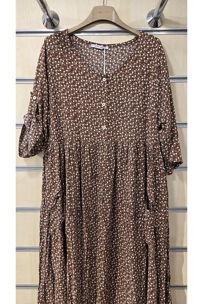 Park Moda Dress Small Floral Pattern Cut from the Robe