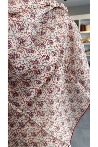 LA BOUTIQUE 100% Bamboo Summer / Fall Scarf