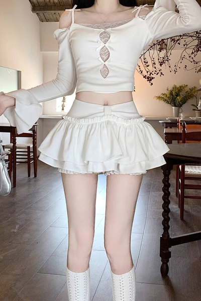 Black Pine (BP) Ruffled High Waist Shorts Skirt Balloon Model Layered Mini Skirt