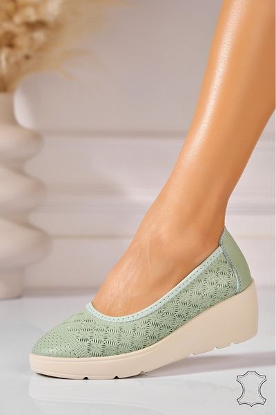 Joana Women's Loafers Natural Leather Green Enola