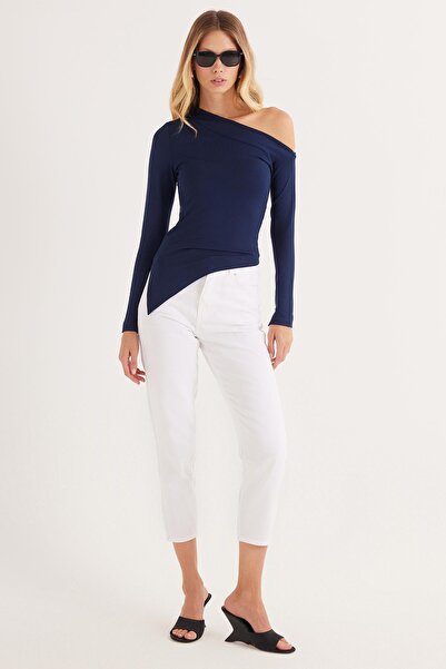 Tudors Жіноча блуза стандартного крою з асиметричним коміром з віскози, темно-синього кольору