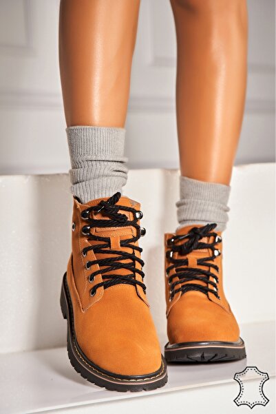 Joana Women's Natural Suede Boots Camel Nolyn