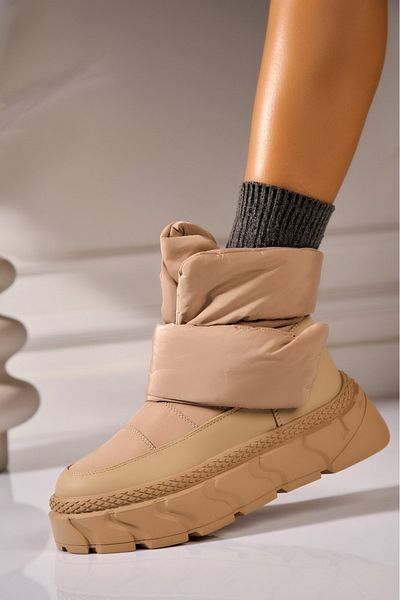 Joana Women's Khaki Fur-lined Boots from Fas Arcelia