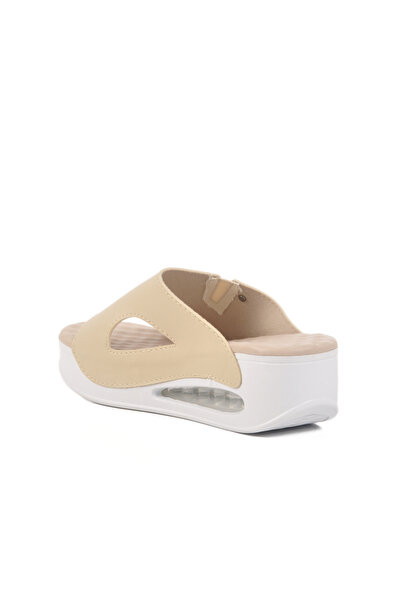 AYK'S Beige Air Sole Women's Slippers 100-962 Z