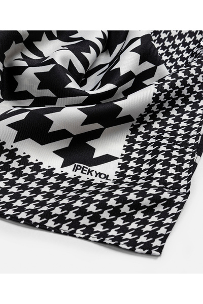 İpekyol Houndstooth Pattern Shawl