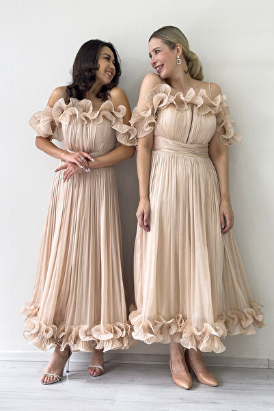 thezkscom Kadın Düşük Omuz Askılı Volan Detaylı Midi Boy Abiye Elbise Krem, Pudra